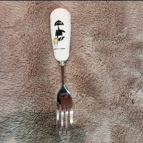 Gudetama x Laimo Ceramic Plates Fork Spoon set - Picture 3 of 4